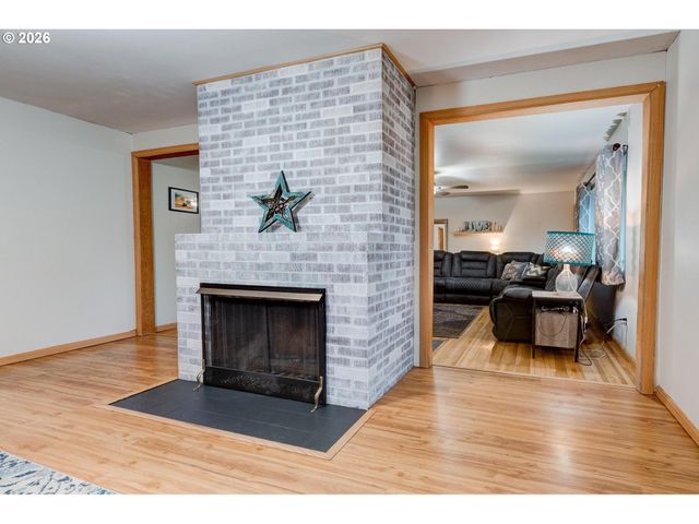 1114 Ne 129TH St, Vancouver, WA 98685