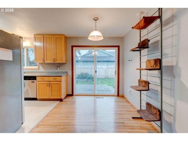 1114 Ne 129TH St, Vancouver, WA 98685