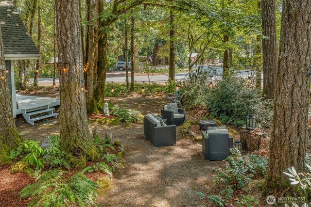 510 N Duckabush Drive E, Hoodsport, WA 98548