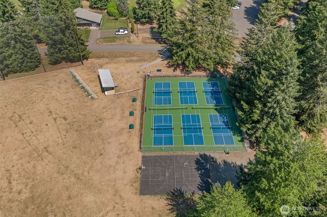 510 N Duckabush Drive E, Hoodsport, WA 98548