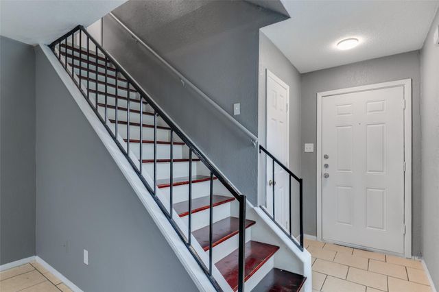 6605 Deatonhill DR, Austin, TX 78745