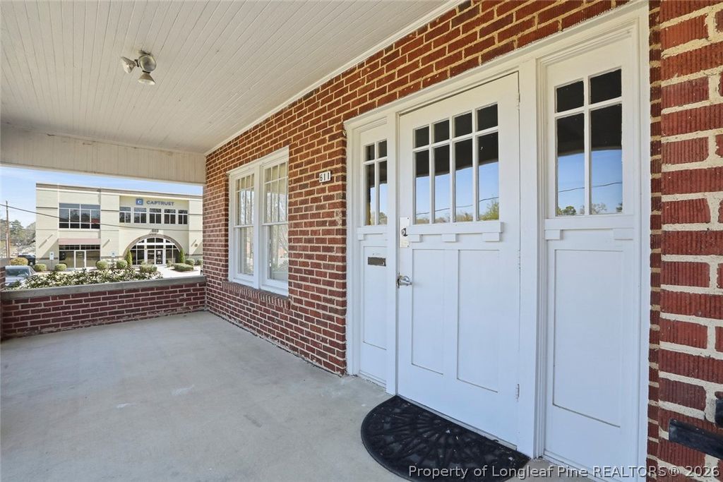 611 Carthage Street, Sanford, NC 27330 — photo 6