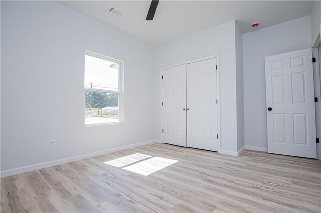 185 Kennedy Estates Road, Carrollton, GA 30116