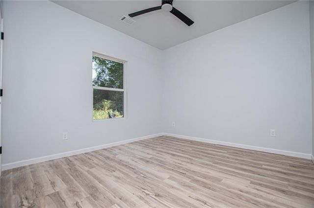 185 Kennedy Estates Road, Carrollton, GA 30116
