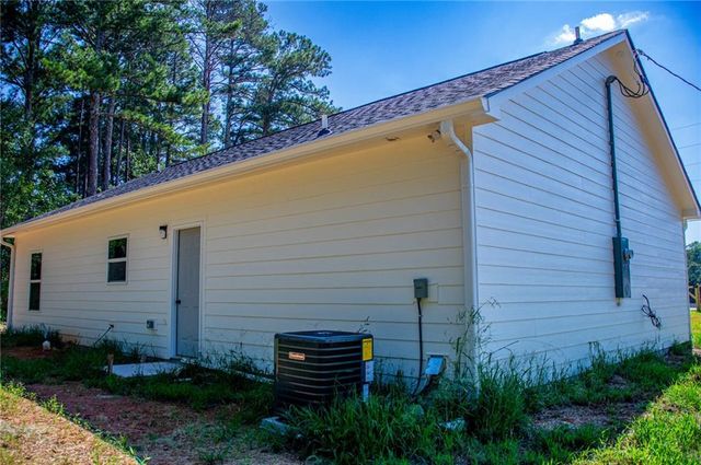 185 Kennedy Estates Road, Carrollton, GA 30116