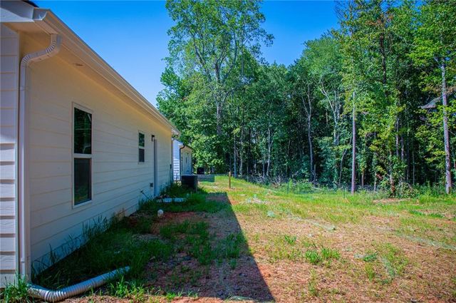 185 Kennedy Estates Road, Carrollton, GA 30116