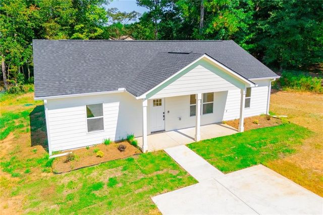 185 Kennedy Estates Road, Carrollton, GA 30116