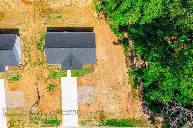 185 Kennedy Estates Road, Carrollton, GA 30116