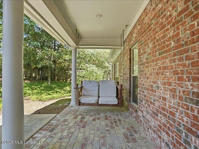 202 Fairway Lane, Madison, MS 39110