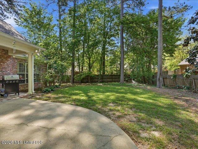202 Fairway Lane, Madison, MS 39110