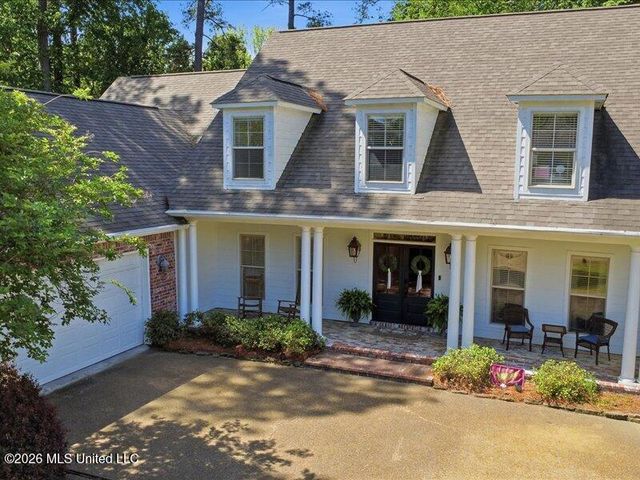 202 Fairway Lane, Madison, MS 39110
