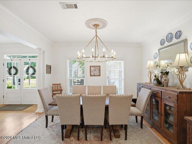 202 Fairway Lane, Madison, MS 39110