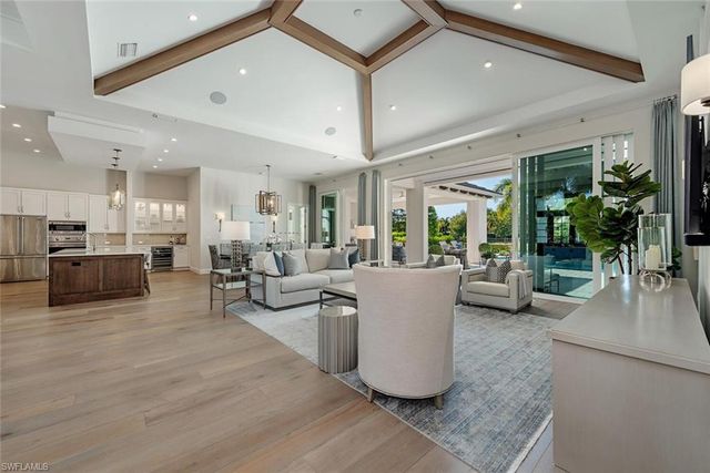 16715 ENCLAVE CIR, Naples, FL 34110