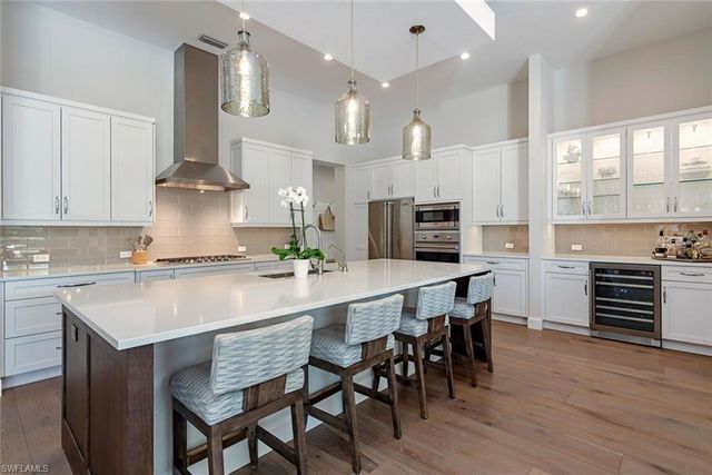 16715 ENCLAVE CIR, Naples, FL 34110