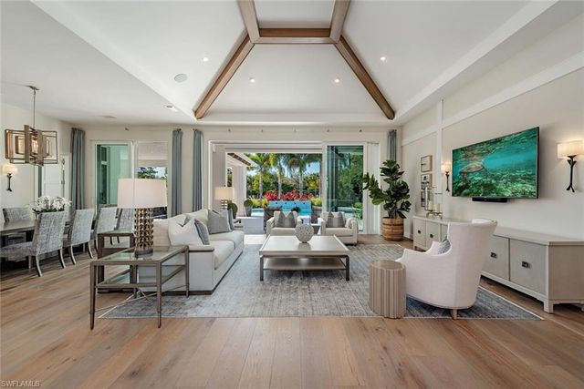 16715 ENCLAVE CIR, Naples, FL 34110