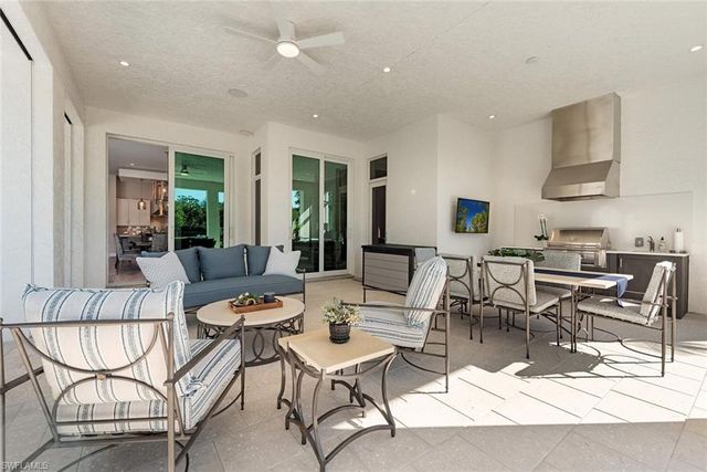 16715 ENCLAVE CIR, Naples, FL 34110