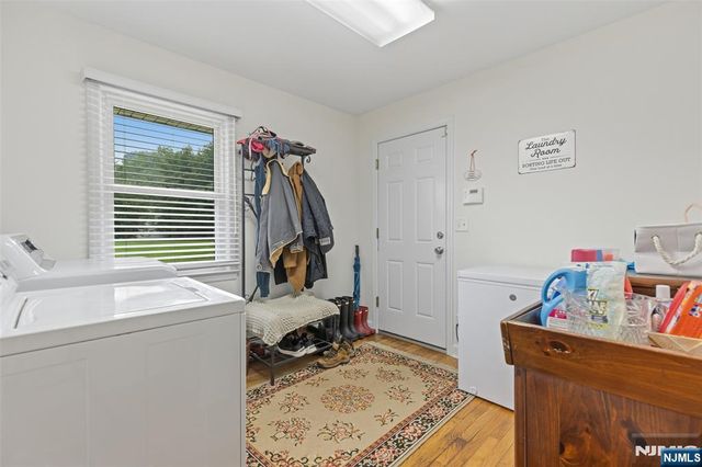 326 Ramapo Valley Road, Oakland, NJ 07436