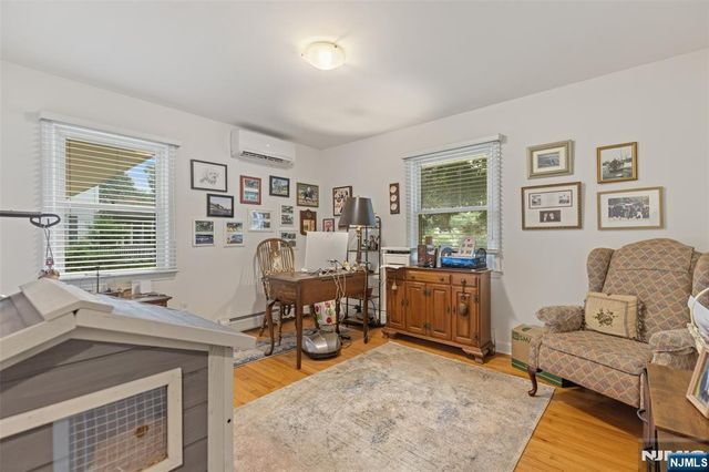 326 Ramapo Valley Road, Oakland, NJ 07436
