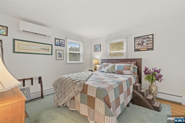 326 Ramapo Valley Road, Oakland, NJ 07436
