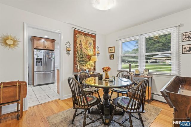 326 Ramapo Valley Road, Oakland, NJ 07436