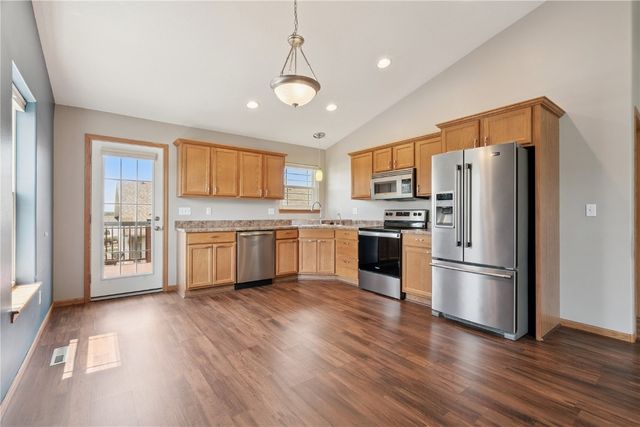 247 Kelso Lane, Fairfax, IA 5228