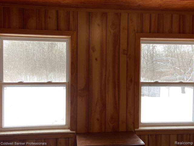 8899 Dwyer Road, Howell, MI 48855