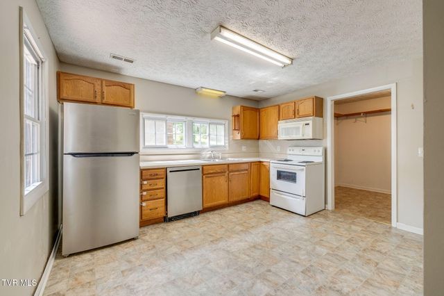 412 Allen Drive, Kingsport, TN 37660