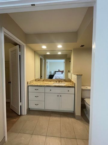 450 Egret Circle 9203, Delray Beach, FL 33444