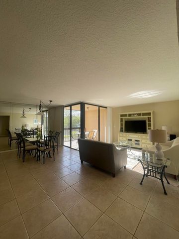 450 Egret Circle 9203, Delray Beach, FL 33444