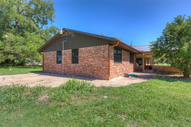 3520 Kennedy Road, Okmulgee, OK 74447