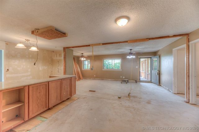 3520 Kennedy Road, Okmulgee, OK 74447