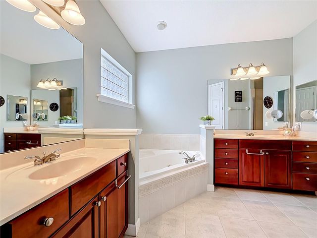 19512 SPRING OAK DRIVE, Eustis, FL 32736
