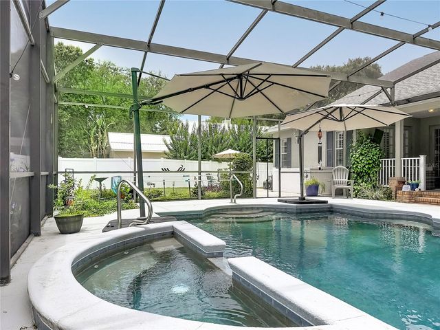 19512 SPRING OAK DRIVE, Eustis, FL 32736