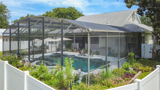 19512 SPRING OAK DRIVE, Eustis, FL 32736