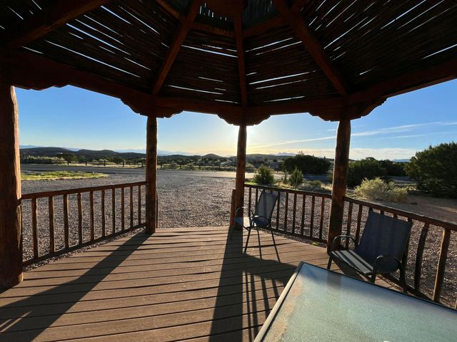 101 Wild Primrose Road, Placitas, NM 87043