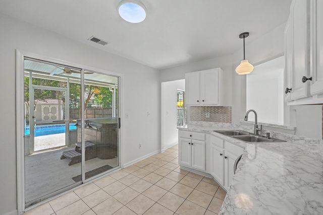 118 Remington Drive, North Charleston, SC 29418