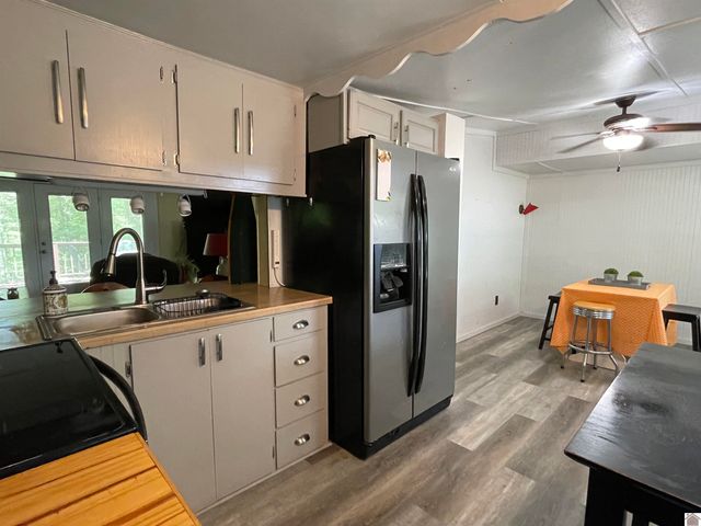 1374 Boatwright Trail, Murray, KY 42071