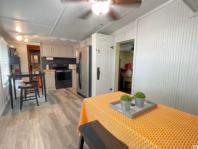 1374 Boatwright Trail, Murray, KY 42071