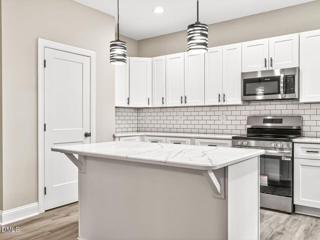 1083 Woodridge Trail, Sanford, NC 27332