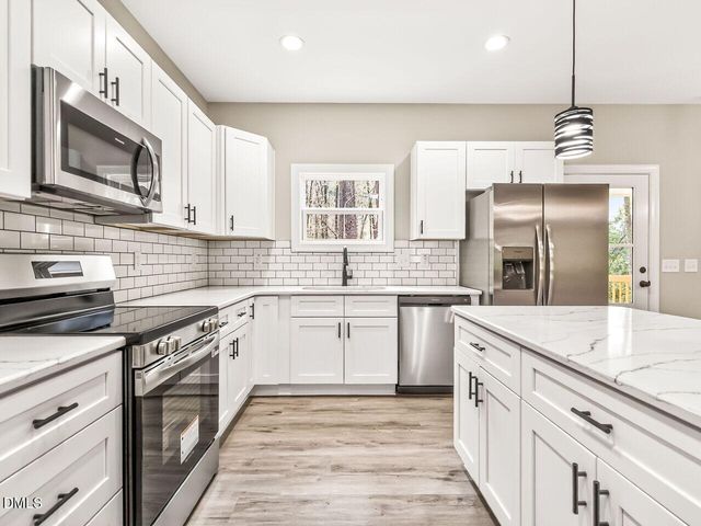 1083 Woodridge Trail, Sanford, NC 27332