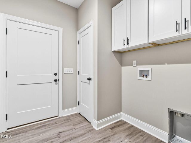 1083 Woodridge Trail, Sanford, NC 27332