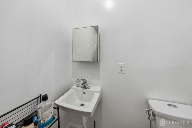 378 George Street, New Brunswick, NJ 08901