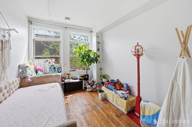 378 George Street, New Brunswick, NJ 08901