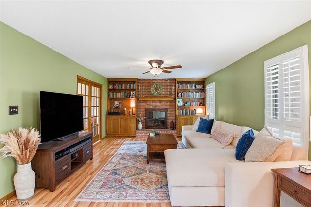 1271 Atterbury Drive, Macedonia, OH 44056