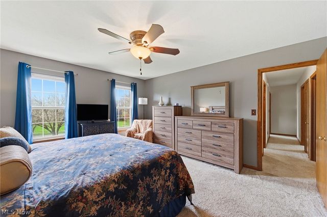 1271 Atterbury Drive, Macedonia, OH 44056