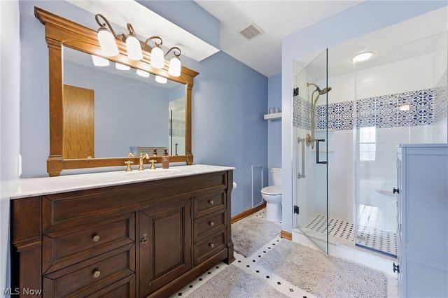 1271 Atterbury Drive, Macedonia, OH 44056