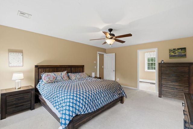 6 Harness Path, Plainville, MA 02762