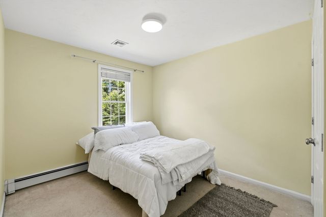 6 Harness Path, Plainville, MA 02762