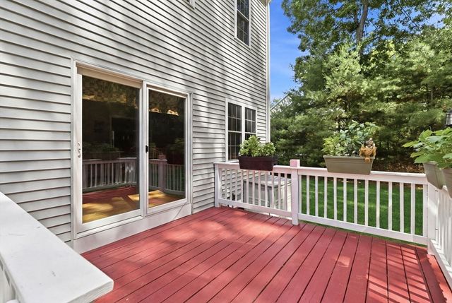 6 Harness Path, Plainville, MA 02762