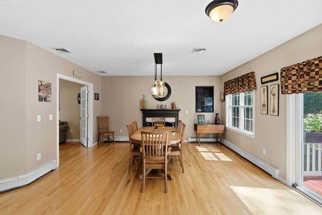 6 Harness Path, Plainville, MA 02762
